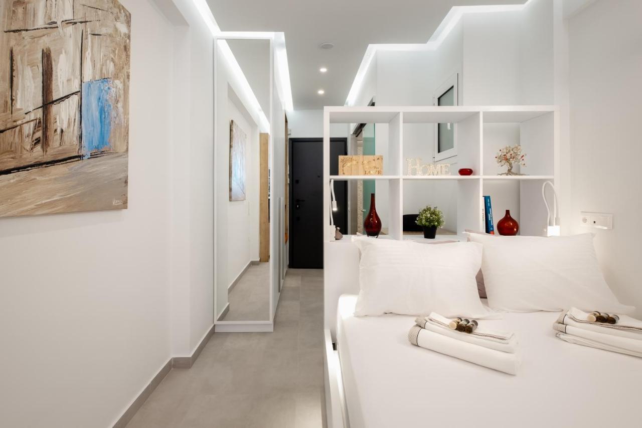 New Luxury Studio In The Heart Of Thiseio. 아테네 외부 사진